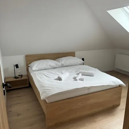 Lesna 5, Bojnice Appartement *