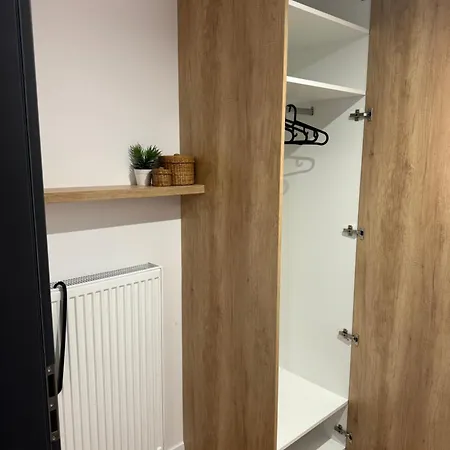 Lesna 5, Bojnice ボイニツェ